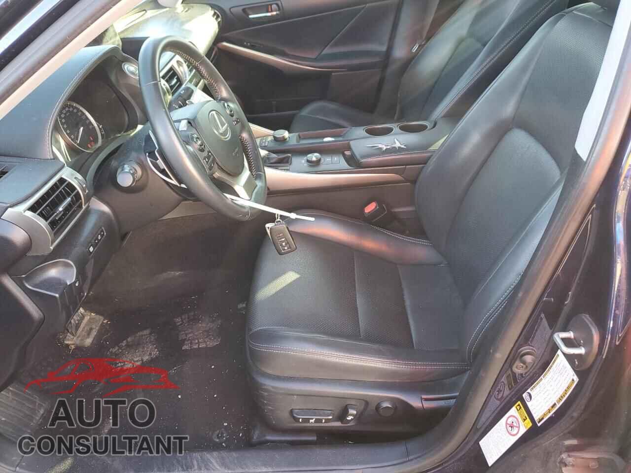 LEXUS IS 2015 - JTHBF5D29F5051720