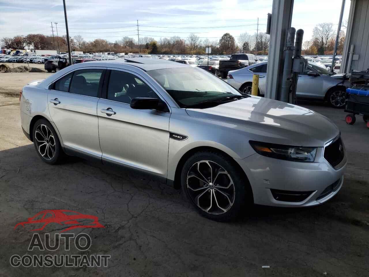 FORD TAURUS 2013 - 1FAHP2KT3DG120394