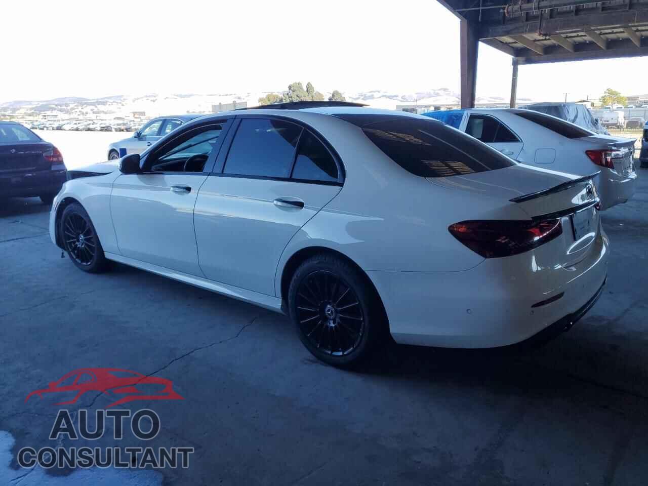 MERCEDES-BENZ E-CLASS 2021 - W1KZF8DB7MA939779