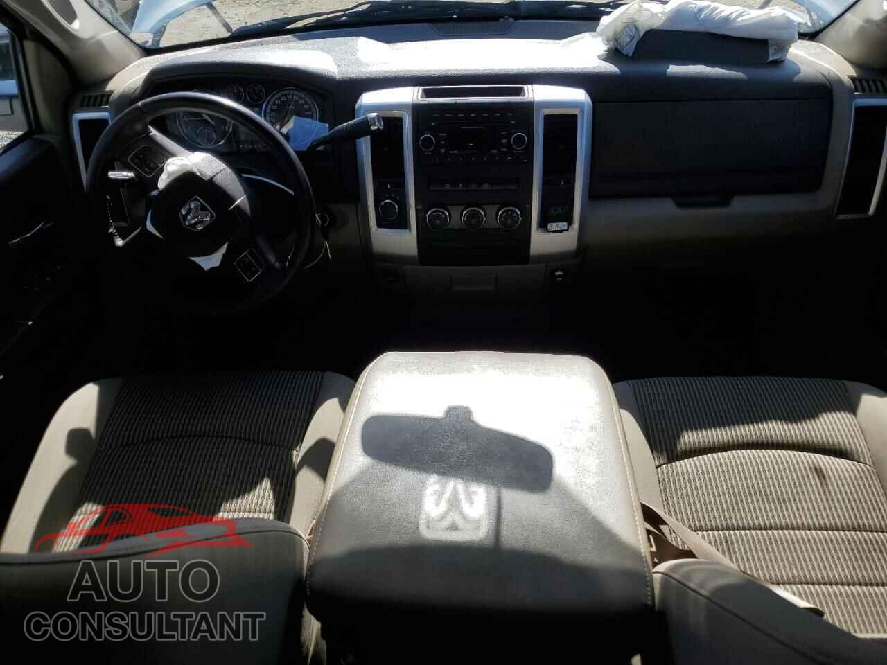 DODGE RAM 1500 2012 - 1C6RD7LT9CS125119