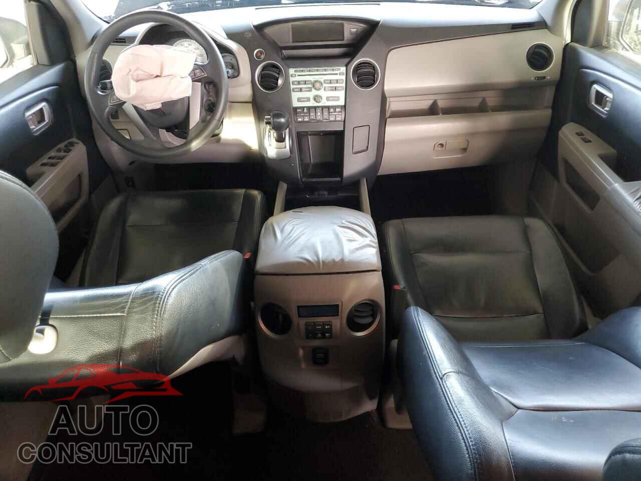 HONDA PILOT 2010 - 5FNYF3H42AB017766