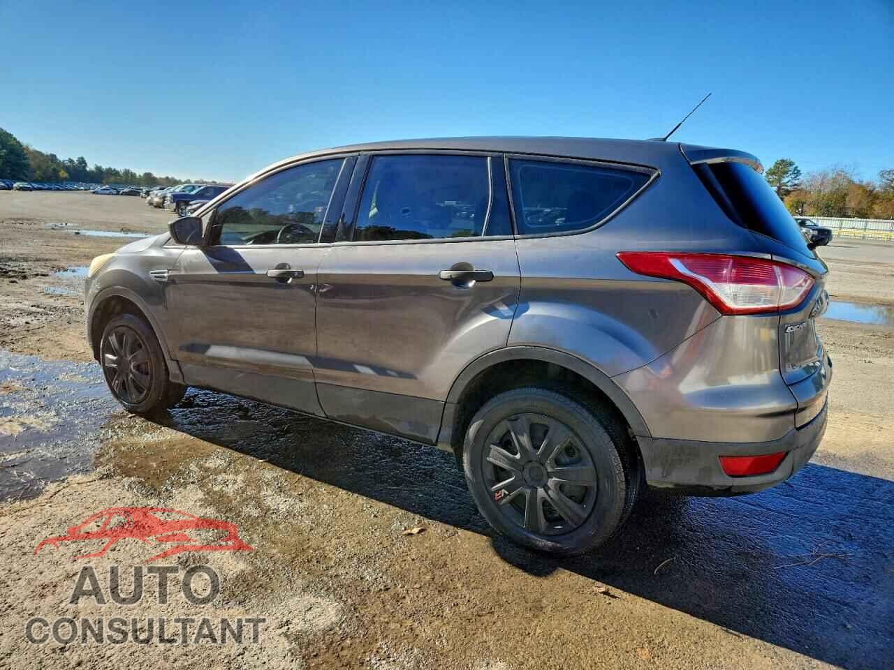 FORD ESCAPE 2013 - 1FMCU0F75DUB00143
