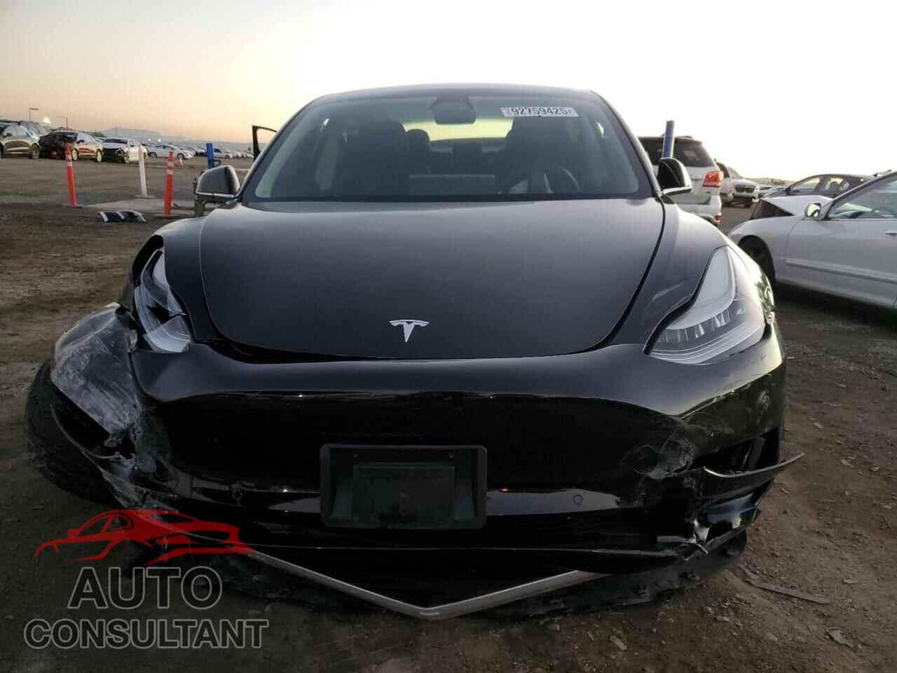 TESLA MODEL 3 2019 - 5YJ3E1EA5KF361900