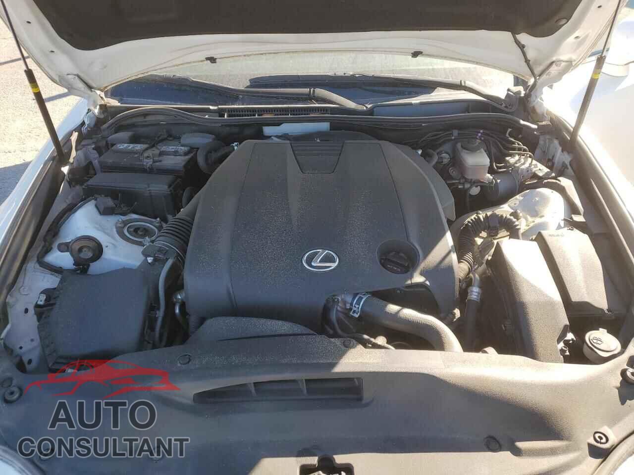 LEXUS IS 2015 - JTHBF1D21F5052207
