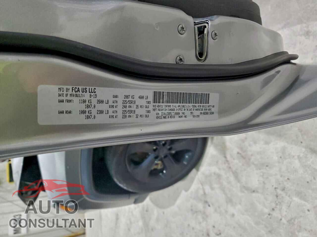 JEEP COMPASS 2020 - 3C4NJDBB5LT109084