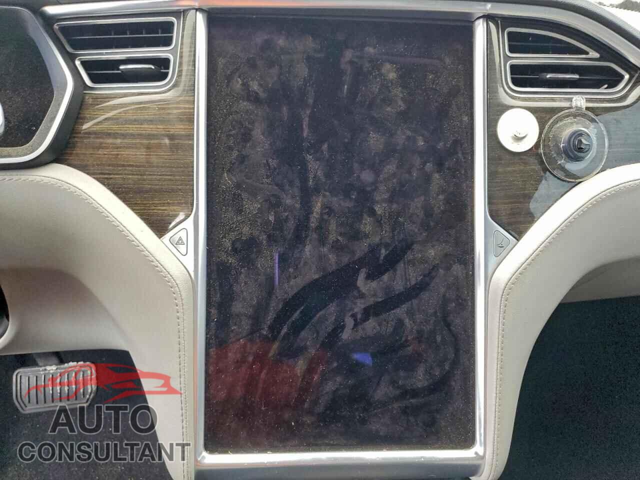 TESLA MODEL S 2014 - 5YJSA1H15EFP50592