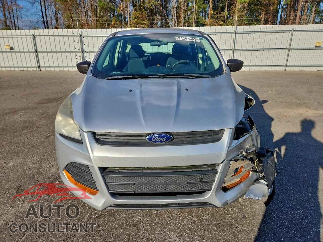 FORD ESCAPE 2014 - 1FMCU0F77EUC28109