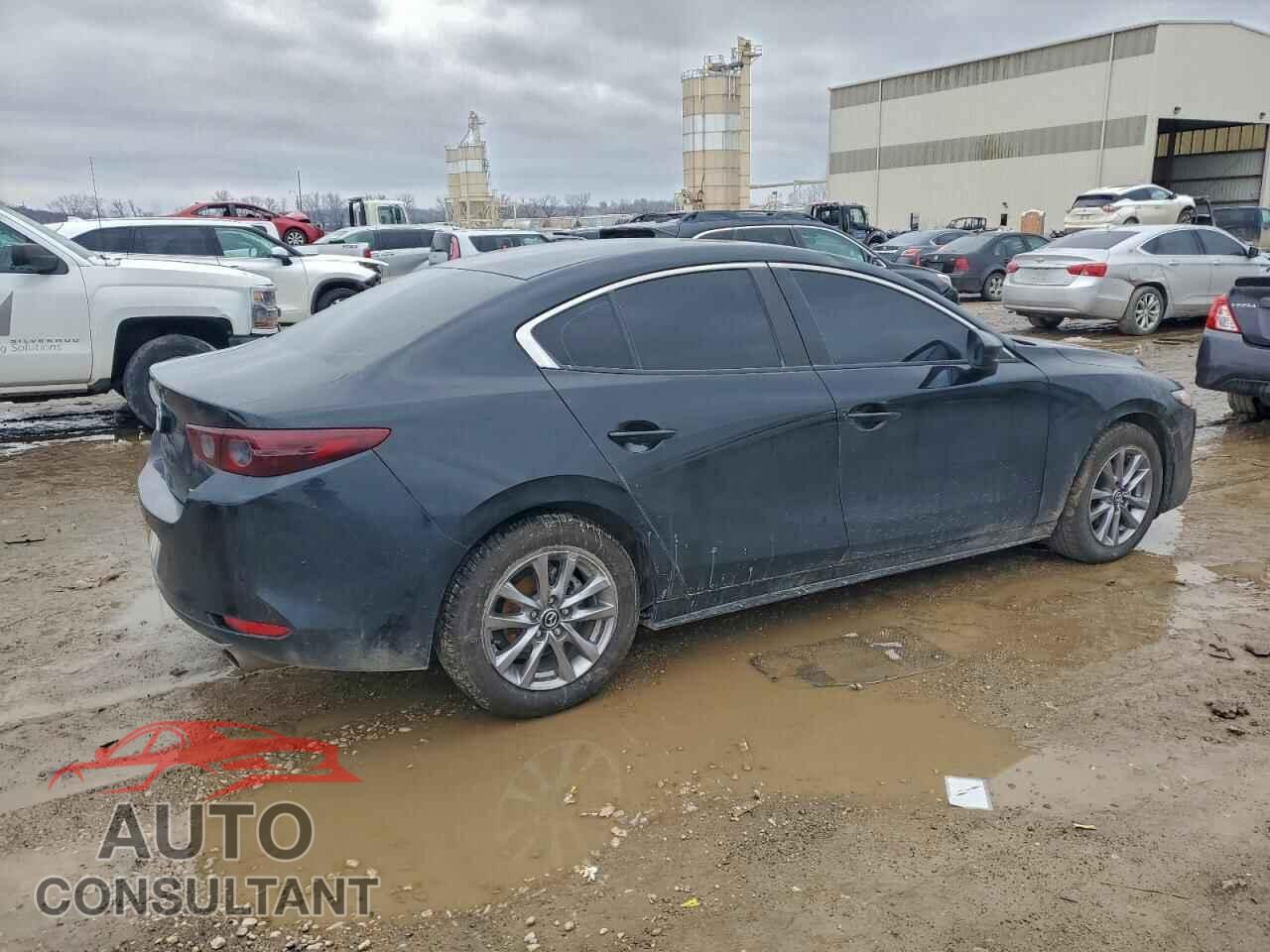 MAZDA 3 2021 - JM1BPAA74M1326261