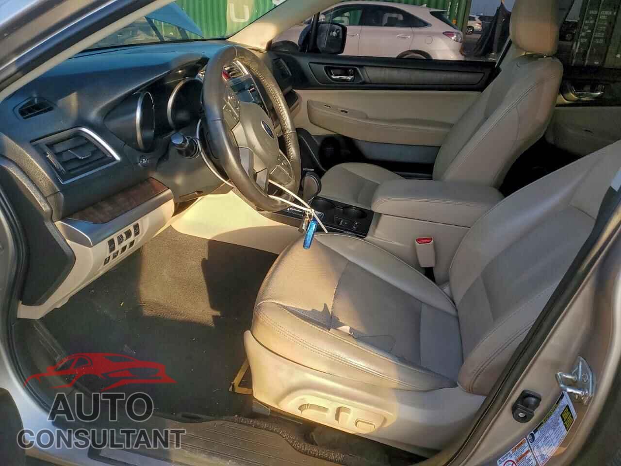 SUBARU OUTBACK 2017 - 4S4BSEKC2H3226943