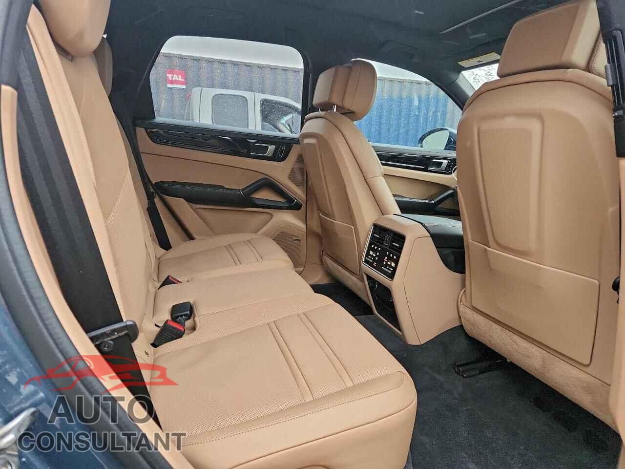 PORSCHE CAYENNE 2020 - WP1AE2AY5LDA22075