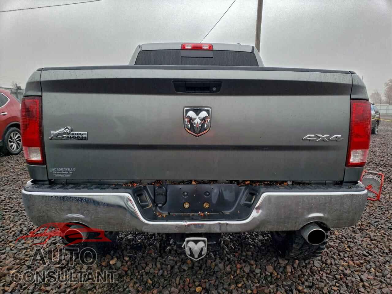 DODGE RAM 1500 2012 - 1C6RD7GT2CS328508