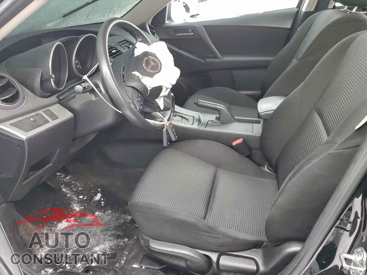 MAZDA 3 2013 - JM1BL1U73D1746200