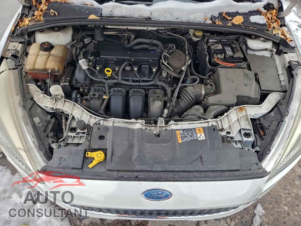 FORD FOCUS 2016 - 1FADP3F21GL249784