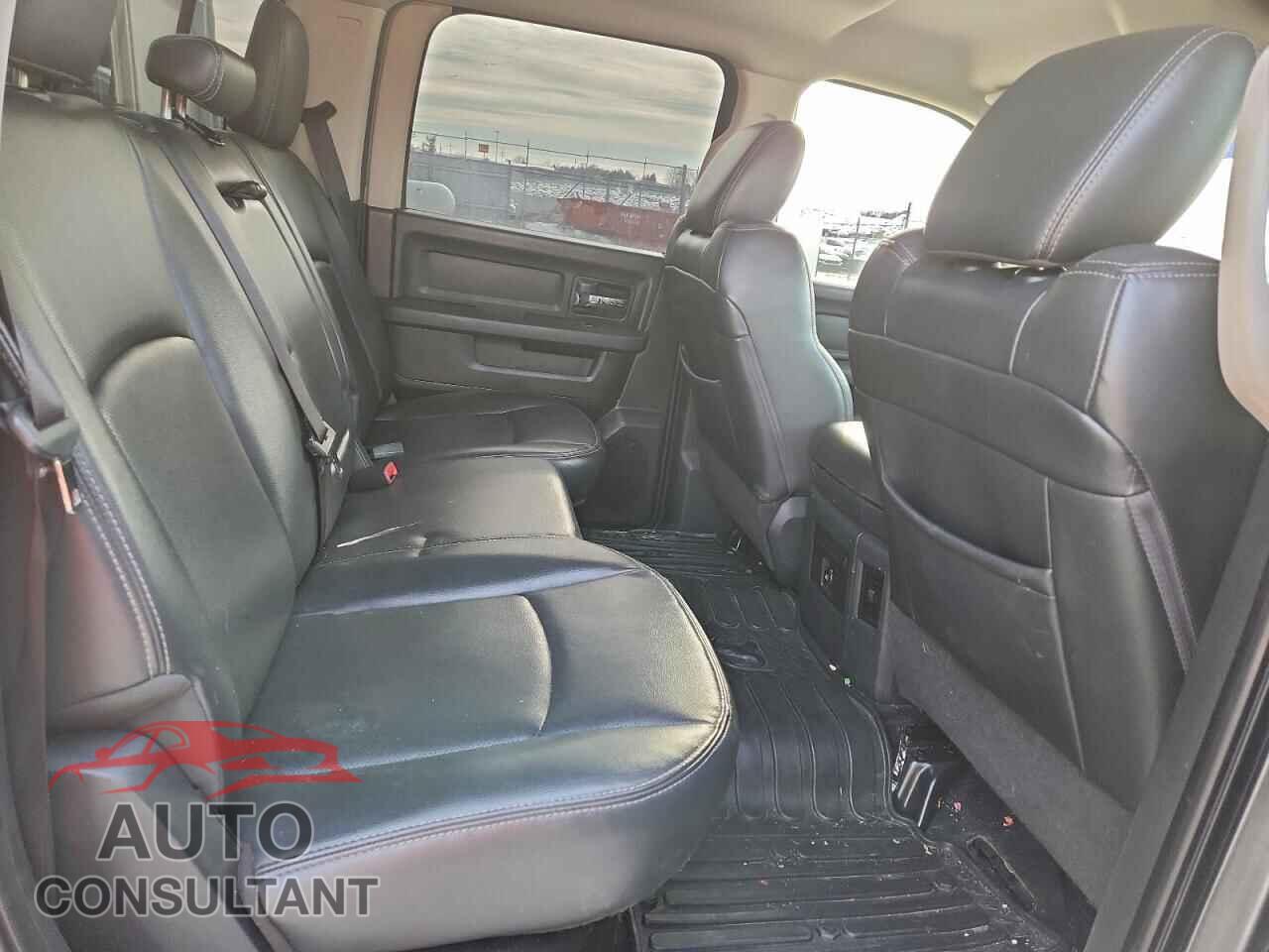 DODGE RAM 1500 2012 - 1C6RD7MT2CS319523