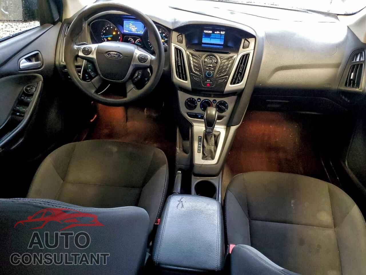 FORD FOCUS 2013 - 1FADP3F23DL267120