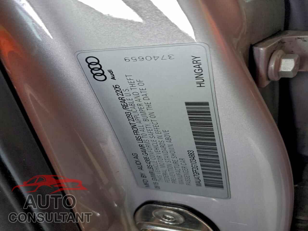 AUDI A3 2016 - WAUA7GFF2G1034883
