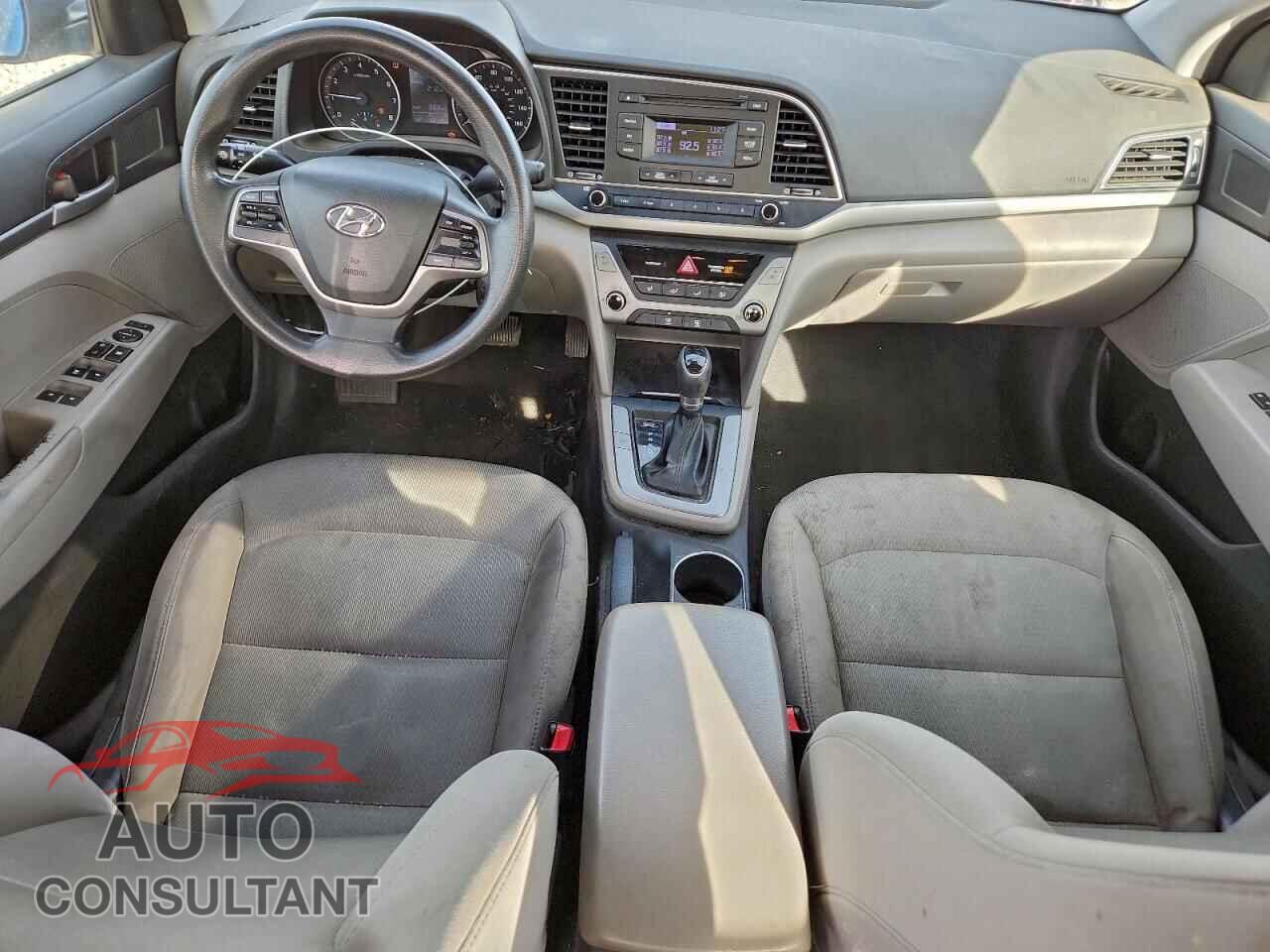 HYUNDAI ELANTRA 2017 - 5NPD74LF4HH205193