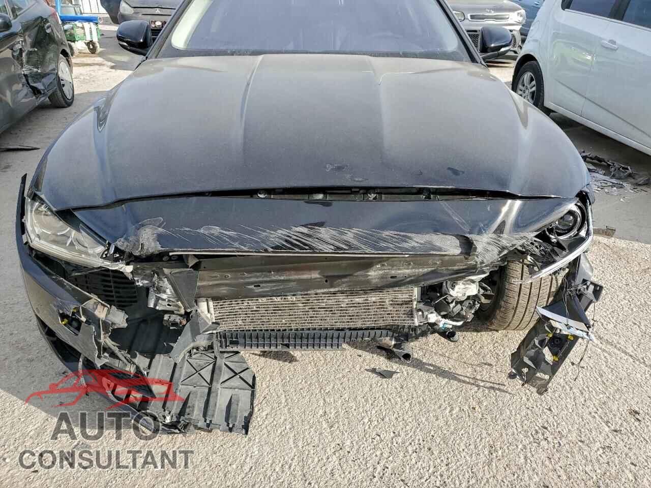 JAGUAR XE 2017 - SAJAJ4BV5HA959127