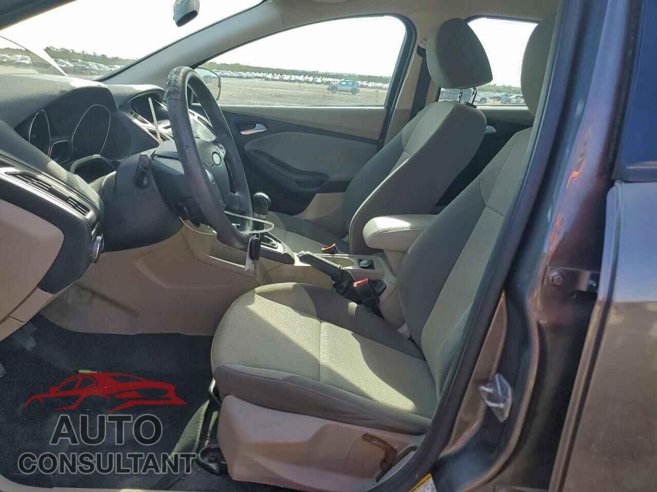 FORD FOCUS 2013 - 1FADP3F2XDL383866