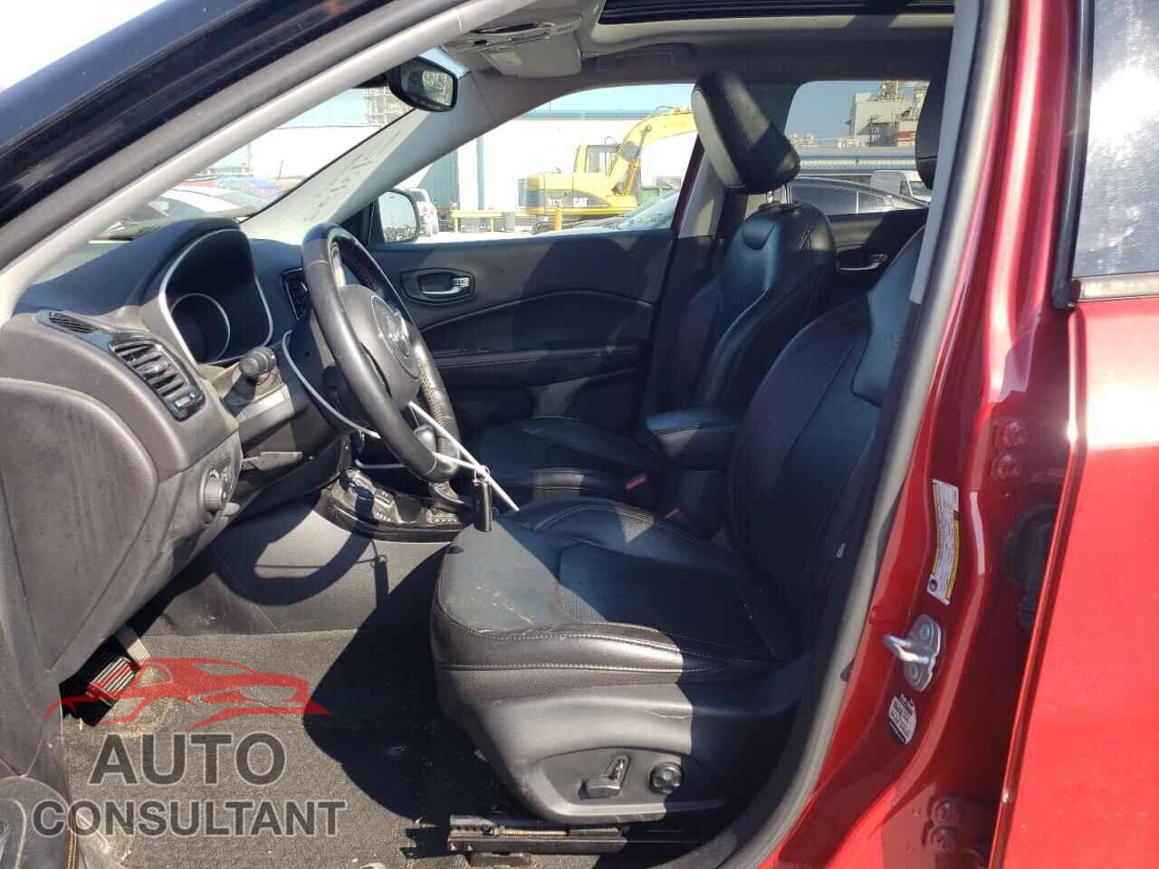JEEP COMPASS 2018 - 3C4NJDCB5JT349022