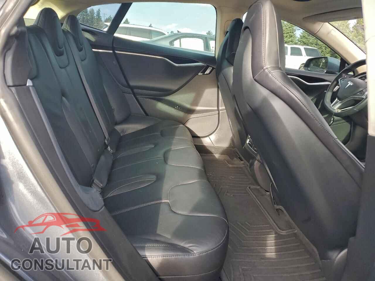 TESLA MODEL S 2013 - 5YJSA1DN7DFP27189