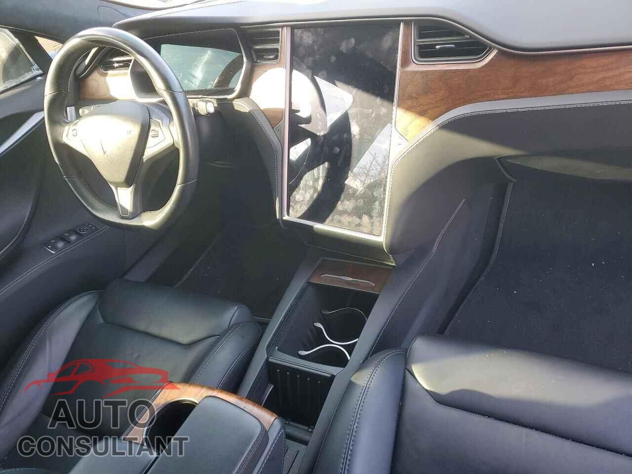 TESLA MODEL S 2019 - 5YJSA1E45KF332527