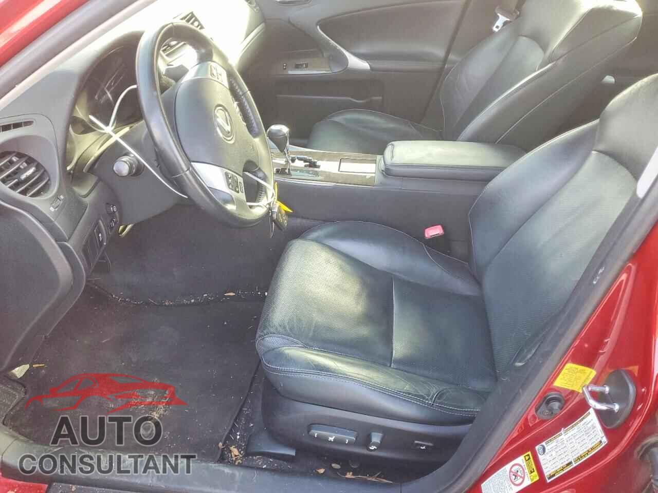 LEXUS IS 2012 - JTHBF5C26C5172301