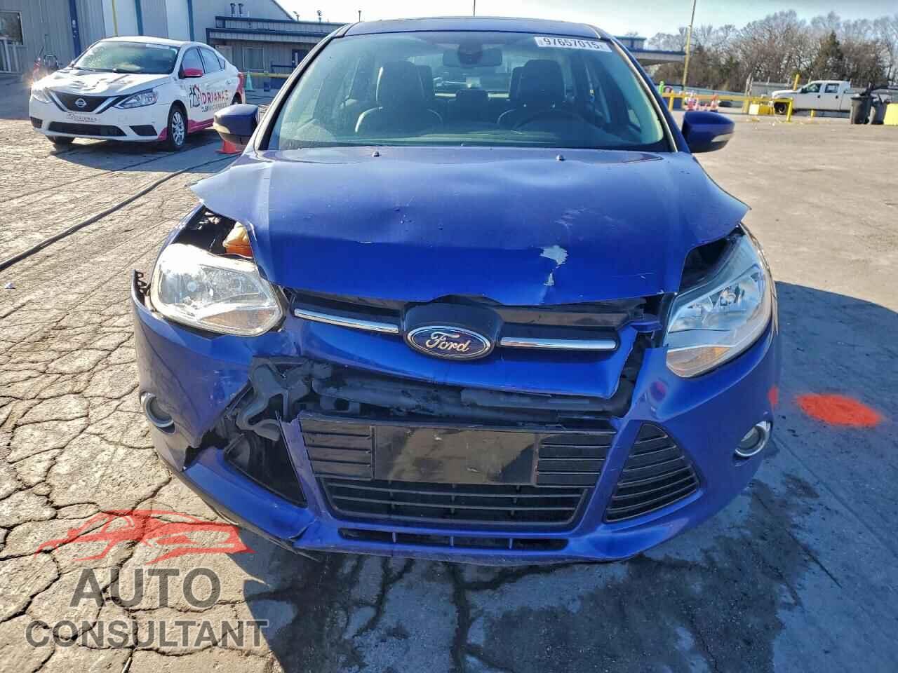 FORD FOCUS 2012 - 1FAHP3M25CL420096