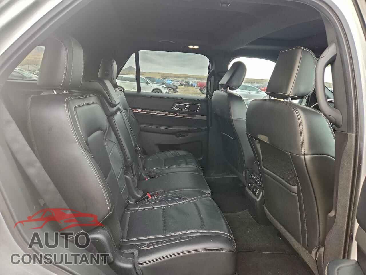 FORD EXPLORER 2018 - 1FM5K8HT6JGB18197