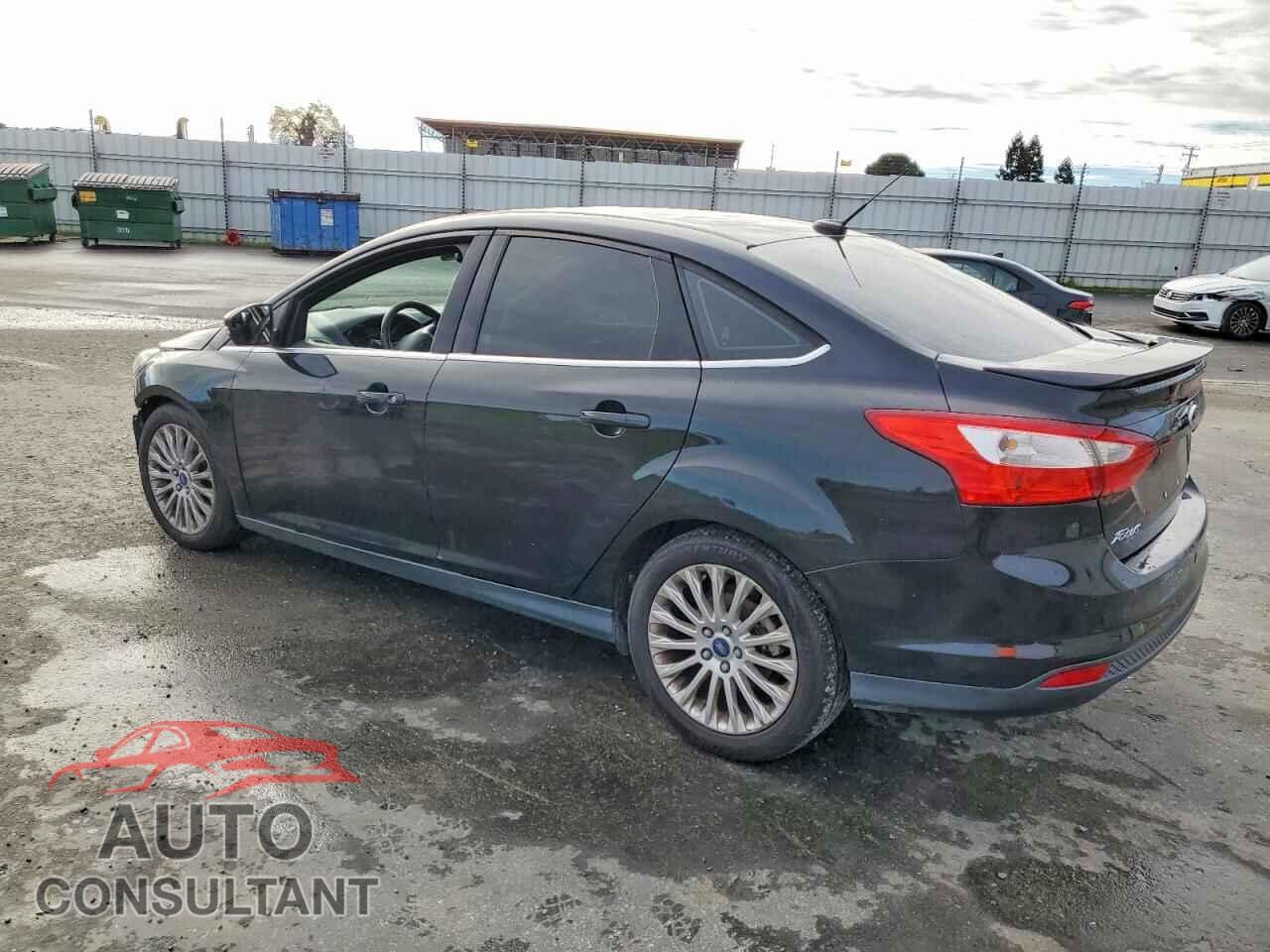 FORD FOCUS 2012 - 1FAHP3J28CL429783