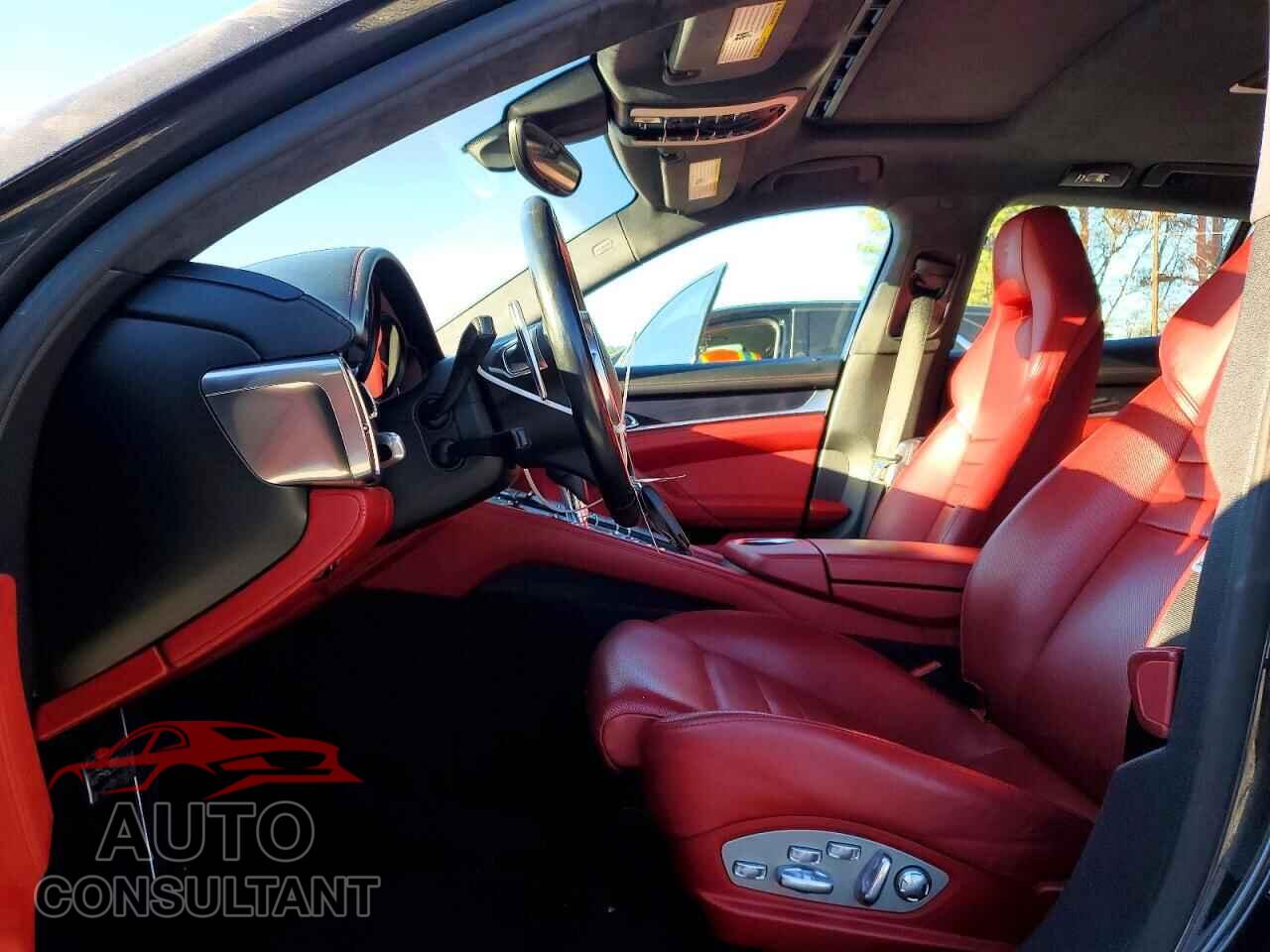 PORSCHE PANAMERA 2014 - WP0AF2A77EL083748