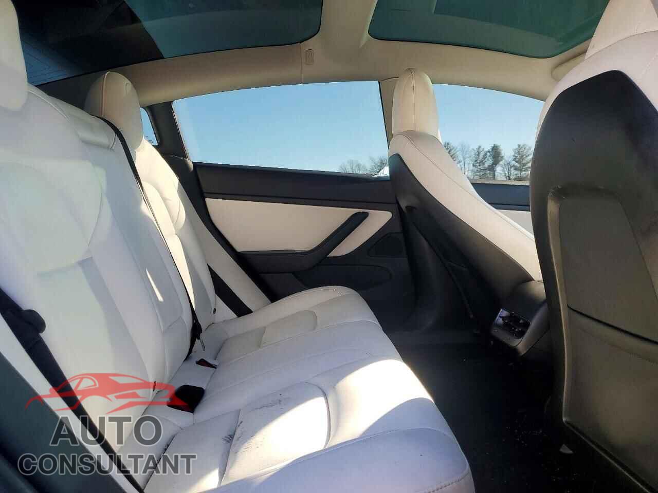 TESLA MODEL 3 2020 - 5YJ3E1EA0LF662611