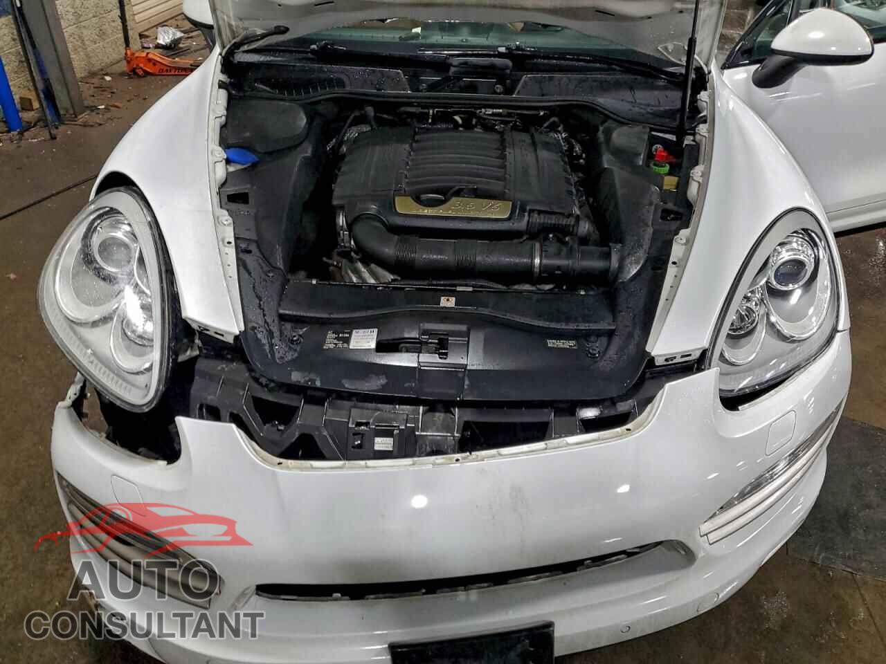 PORSCHE CAYENNE 2014 - WP1AA2A25ELA91297