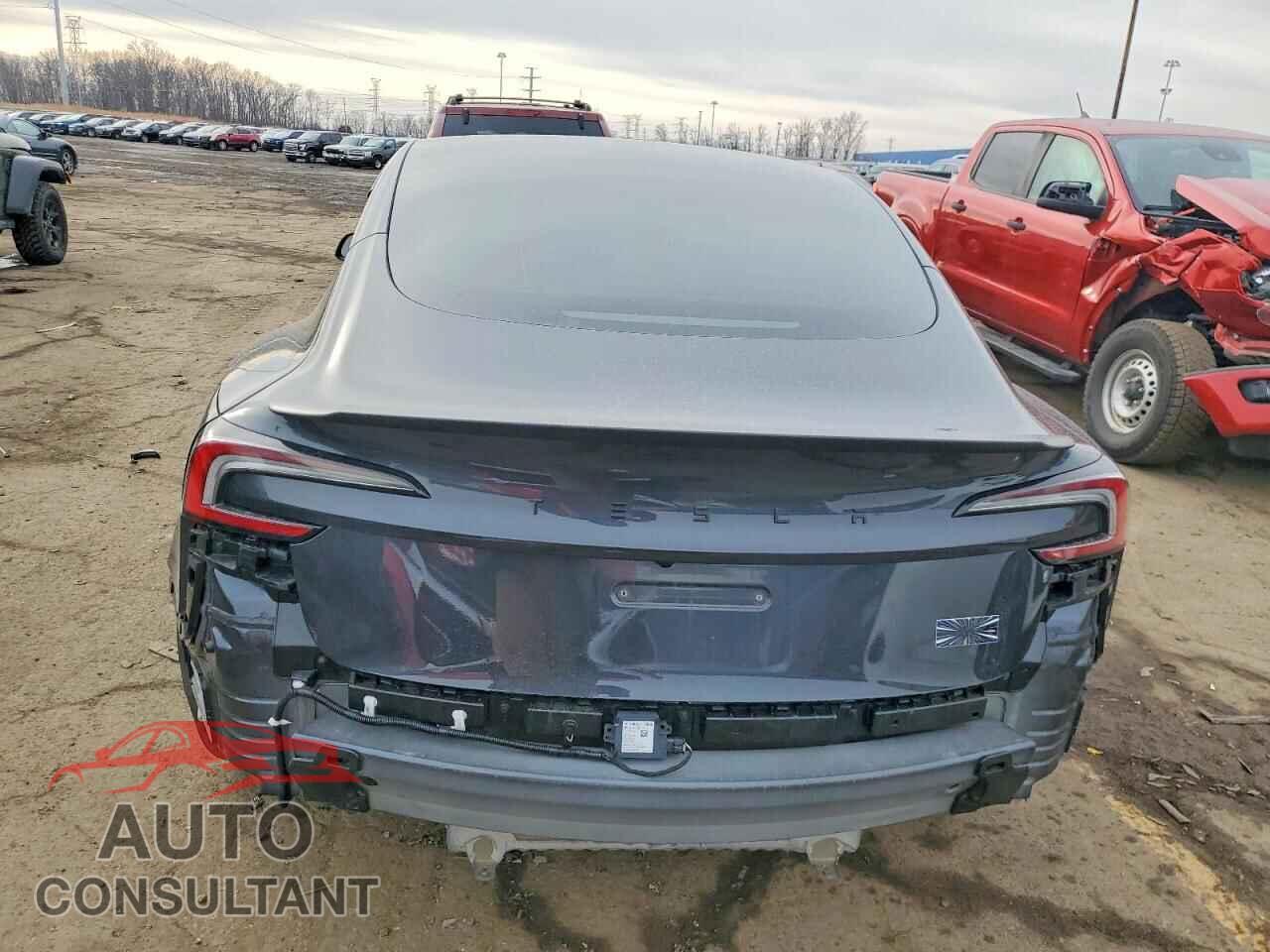TESLA MODEL 3 2024 - 5YJ3E1ET1RF848880