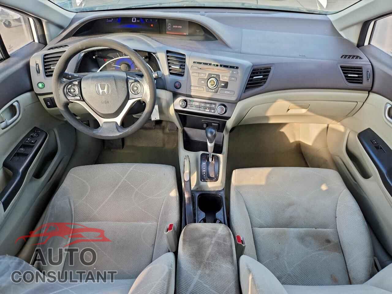 HONDA CIVIC 2012 - 2HGFB2F57CH324065