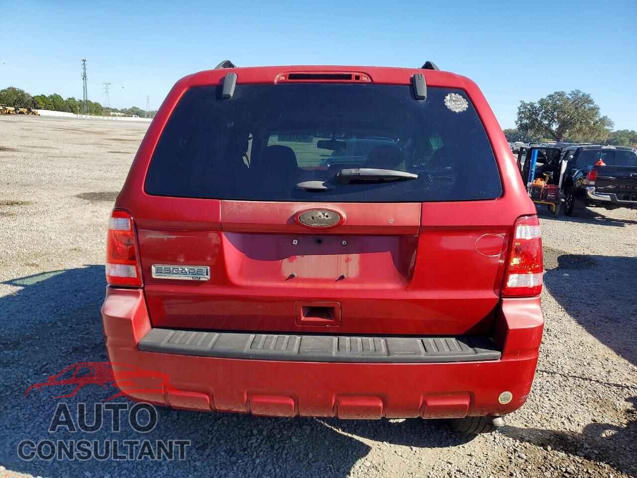 FORD ESCAPE 2011 - 1FMCU0D74BKA72587