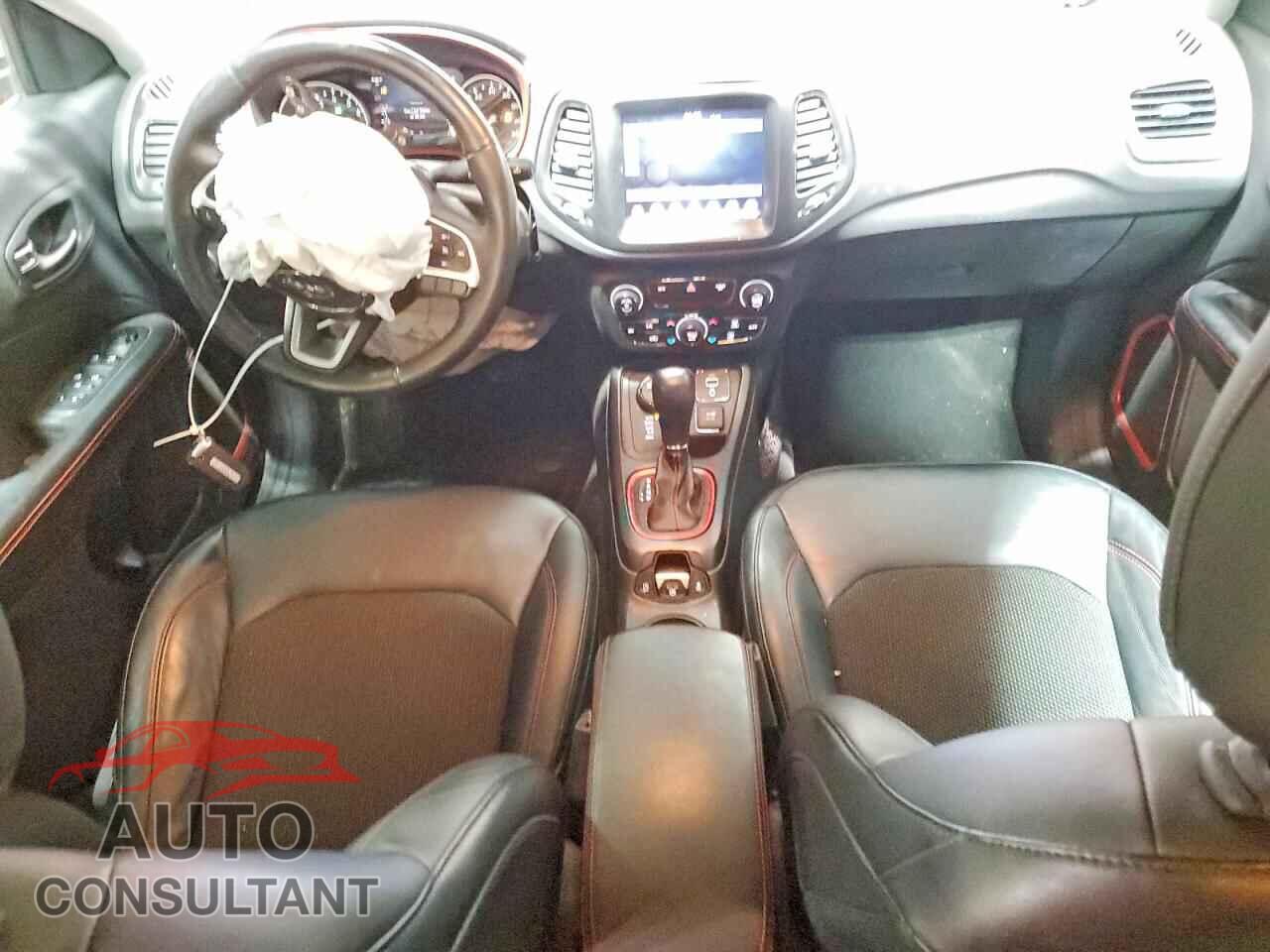 JEEP COMPASS 2017 - 3C4NJDDBXHT641175