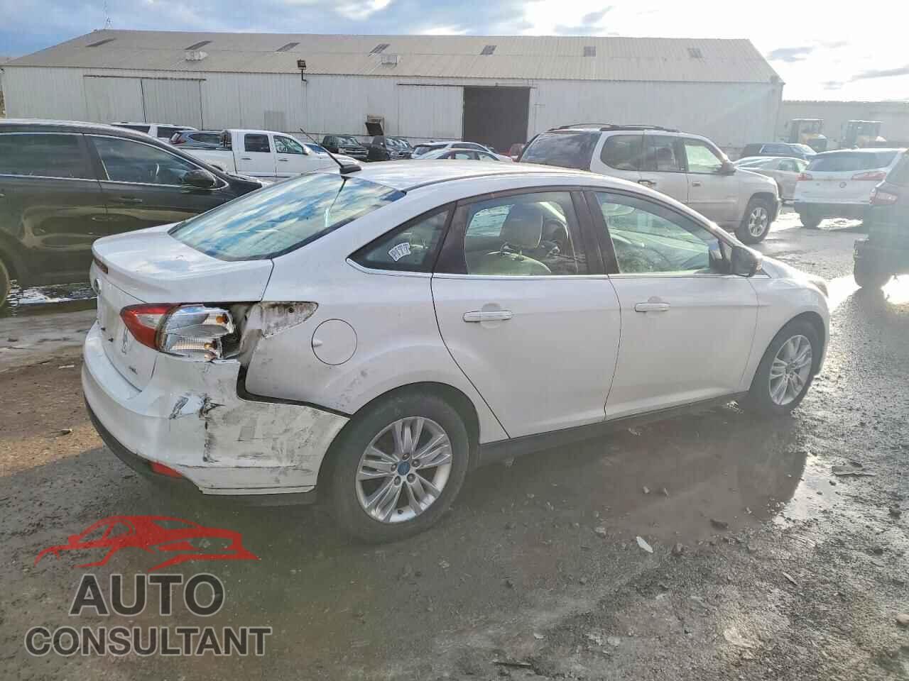 FORD FOCUS 2012 - 1FAHP3H27CL178096
