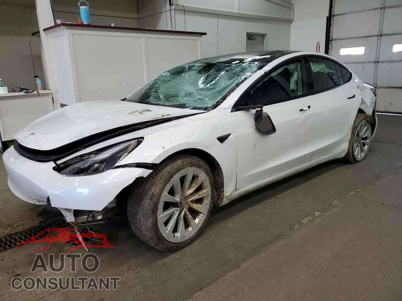 TESLA MODEL 3 2022 - 5YJ3E1EB4NF127731