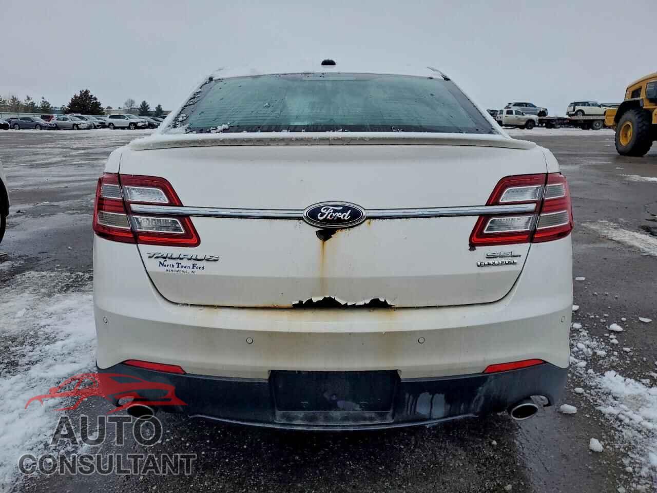 FORD TAURUS 2013 - 1FAHP2E82DG220817