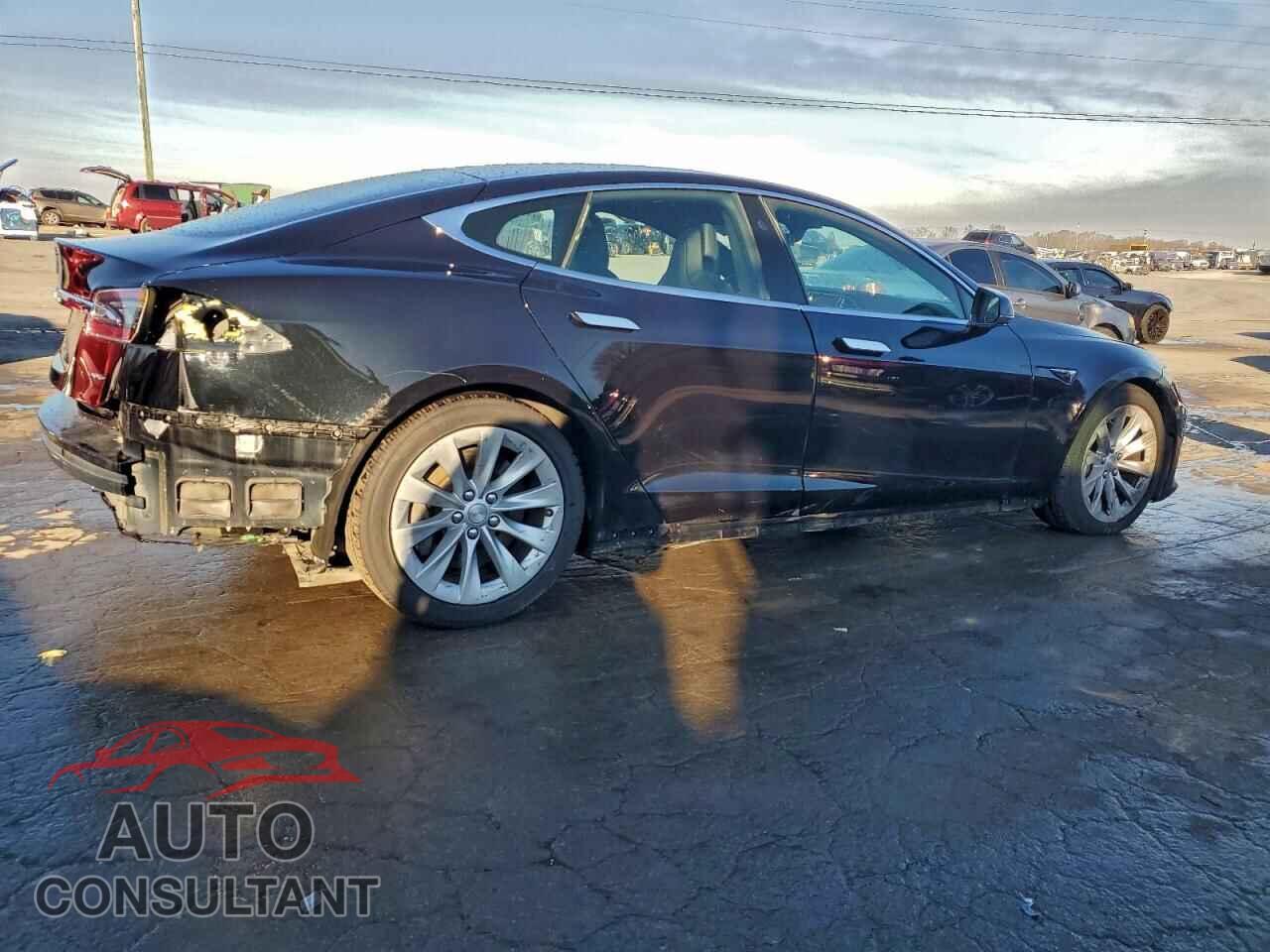TESLA MODEL S 2017 - 5YJSA1E26HF183634