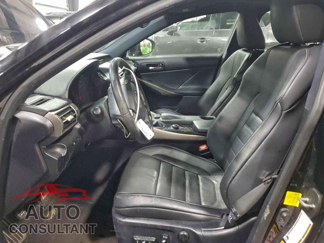 LEXUS IS 2014 - JTHCF1D29E5007339