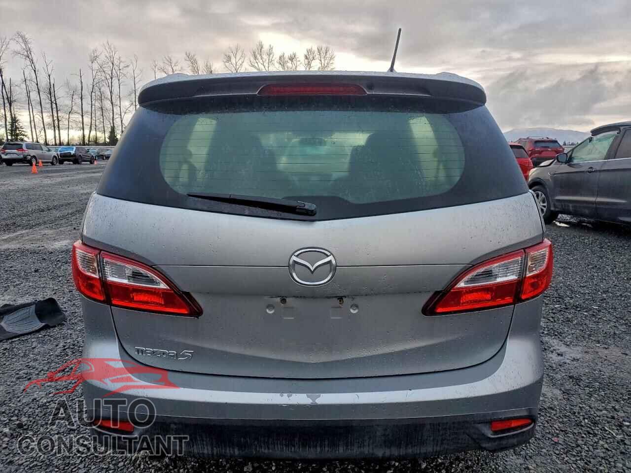 MAZDA 5 2012 - JM1CW2CLXC0135472
