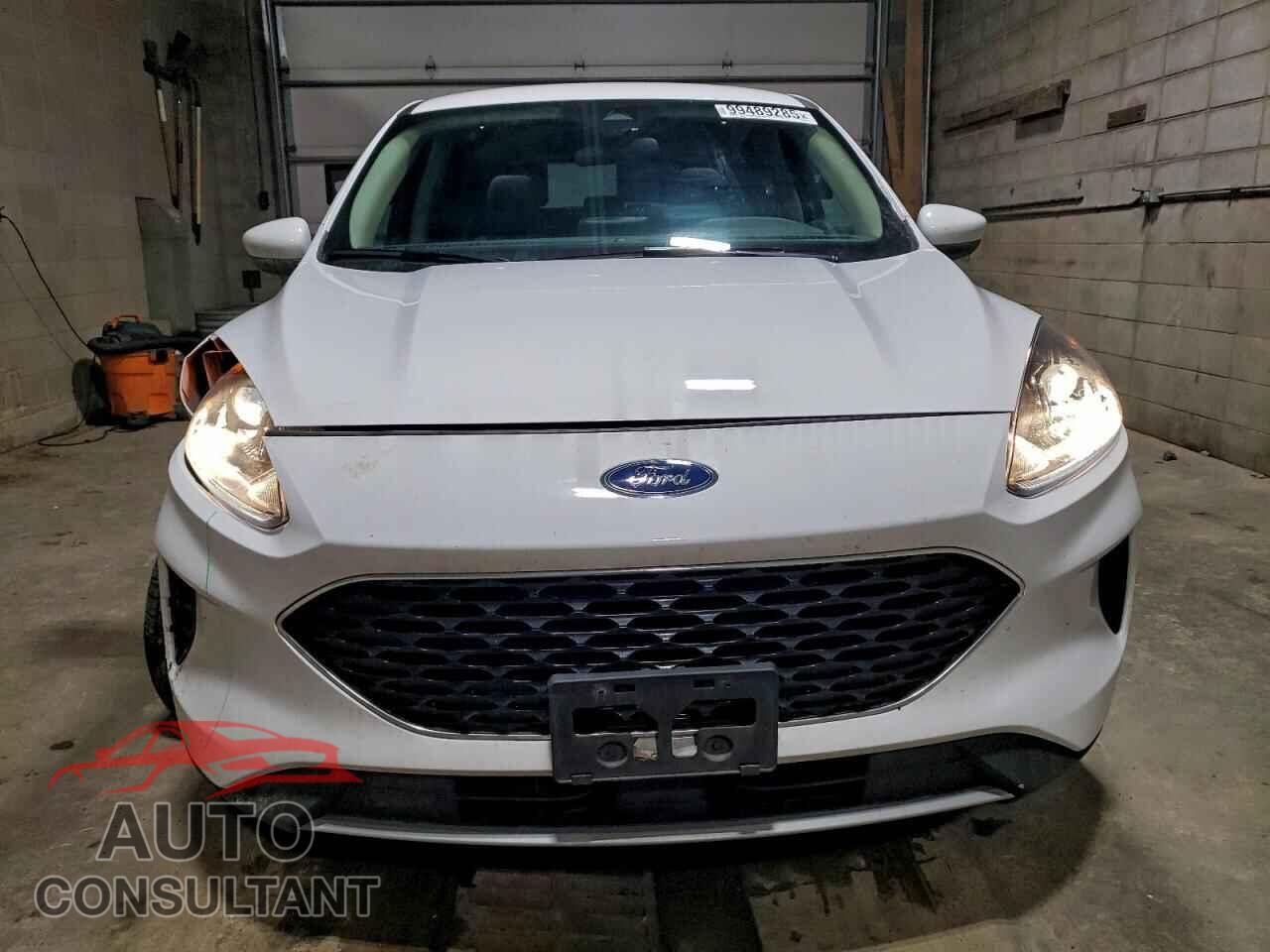 FORD ESCAPE 2020 - 1FMCU9G61LUA77856