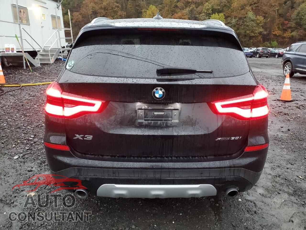 BMW X3 2021 - 5UXTY5C06M9E20573