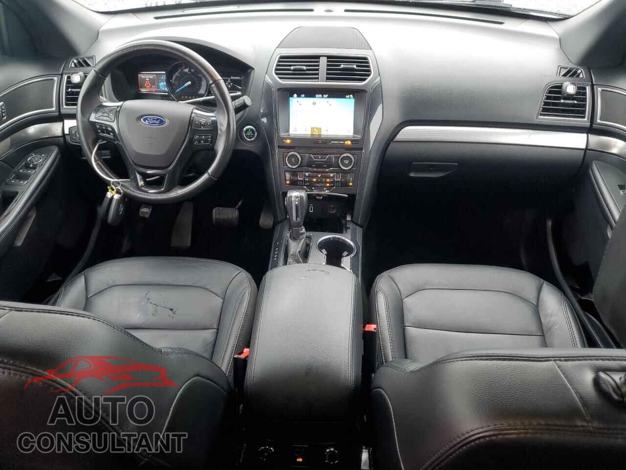 FORD EXPLORER 2018 - 1FM5K8D86JGB57180