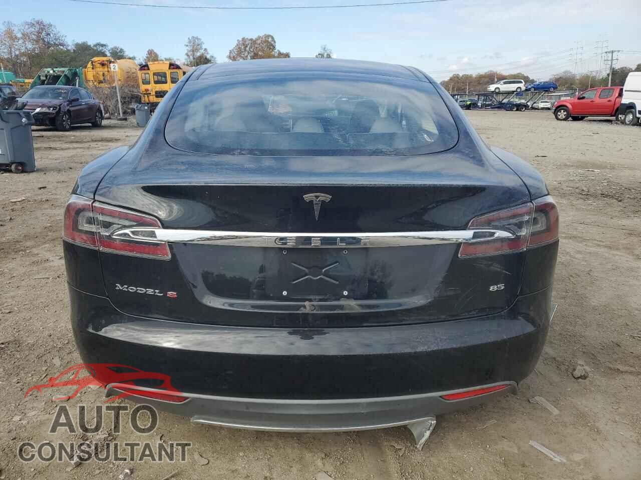 TESLA MODEL S 2013 - 5YJSA1CN5DFP07265