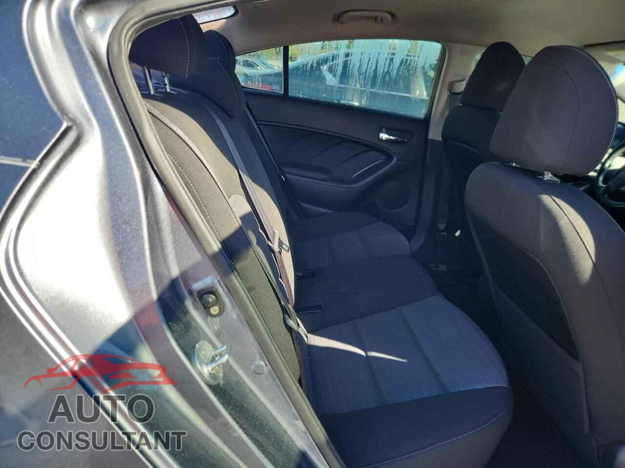 KIA FORTE 2017 - 3KPFL4A78HE071146