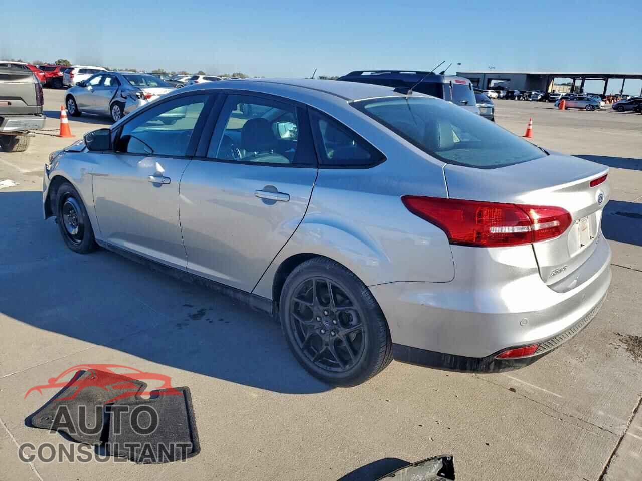 FORD FOCUS 2016 - 1FADP3F2XGL404686
