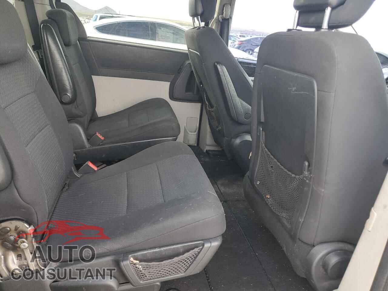 DODGE CARAVAN 2010 - 2D4RN5D18AR433097